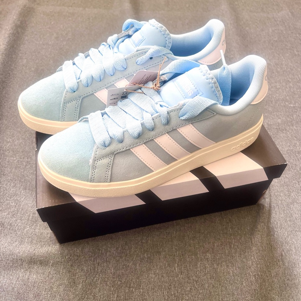 Adidas Grand Court Base 00s Sneakers  Women  Size 7 Carolina Blue and White New